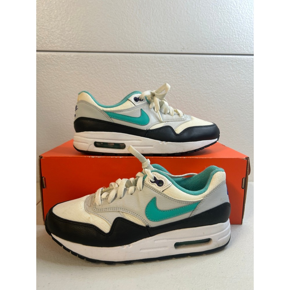Nike Air Max 1 GS White Teal Black Purple 807602-114 Kids Size 7Y Sneakers #2429